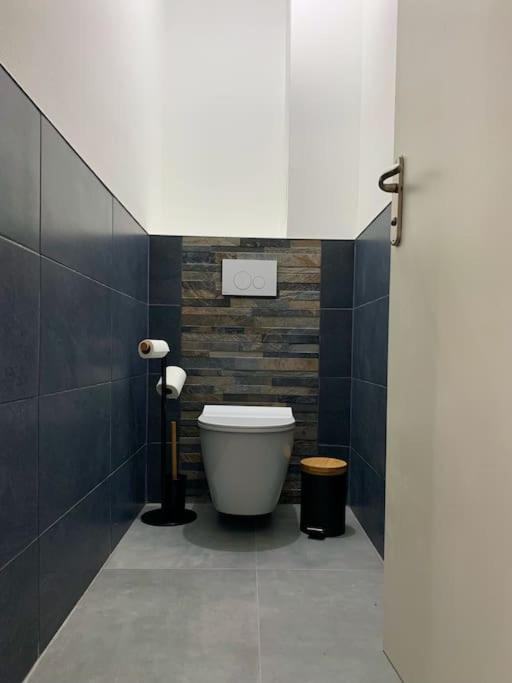 T1 Bis Cosy Et Spacieux - Wifi - Parking Gratuit Angers Exterior foto